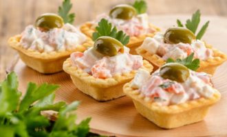 Tartlets s punjenjem - 10 najukusnijih i jednostavnih recepata s fotografijama