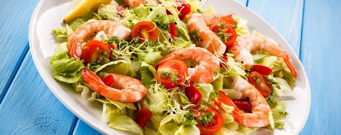 Salad dengan udang