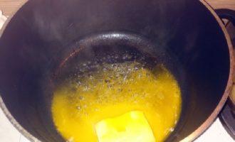 Melt the butter in a cauldron.