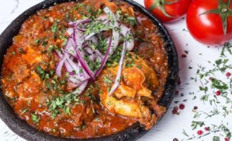 Georgian chicken chakhokhbili