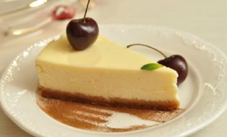 Classic cheesecake at home