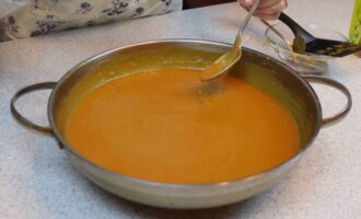 Then remove it from the heat and puree the contents using an immersion blender to make the mixture more homogeneous.