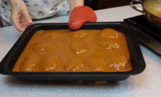 Remove the cutlets from the oven; by this time they should have set. Pour the gravy into the pan until it covers the cutlets as much as possible. 