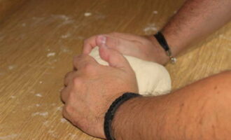 Knead the dough with your hands for a long time and carefully to form a dense and smooth dough.