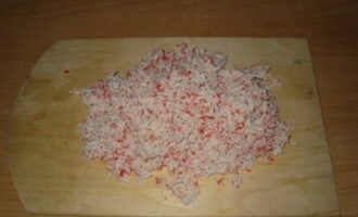 Crab sticks can also be grated.