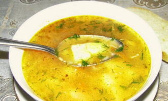 Appetizing fish soup is ready. Make yourself and your loved ones happy!