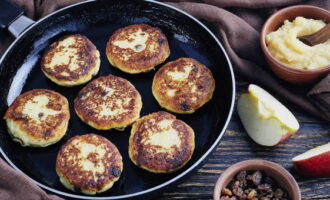 Place the pieces in the hot oil and cook until browned, about 4 minutes on both sides. 