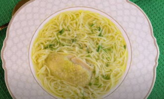 Thin noodles are ideal for chicken broths. Cooking time is no more than one minute. 