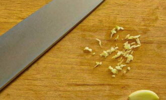 Then finely chop the garlic.