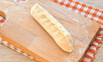 Pinch the edges of the dough nice and tightly with your fingers to form pies.