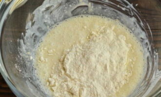 Stir thoroughly and add two tablespoons of wheat flour.