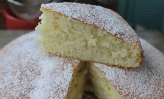 I make such a simple and fluffy sponge cake often. And if I don’t have time, I just sprinkle it with powdered sugar and serve the treat with tea. Treat your family. Eat with pleasure! Enjoy this delicious dessert!