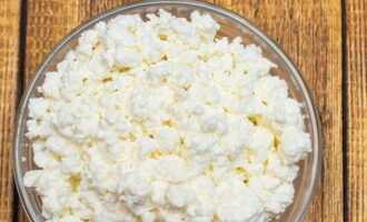 Geitemelk cottage cheese er klar hjemme. Hjelp deg selv!