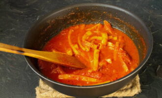 Pour the mixture into clean and sterilized jars. Place in a saucepan with water and a towel on the bottom. Sterilize for 15 minutes after the water boils.