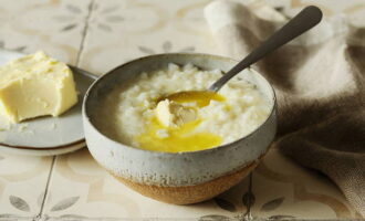 Luego se pueden servir gachas de arroz con leche. ¡Buen provecho!