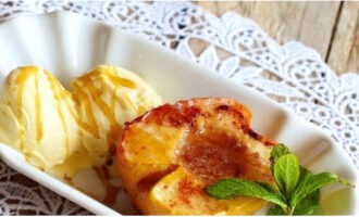 Serve baked apples with ice cream drizzled with caramel.