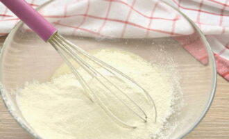 Sift flour with baking powder here.